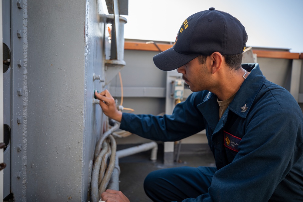 Fresh Water Wash Down Aboard the USS Cole