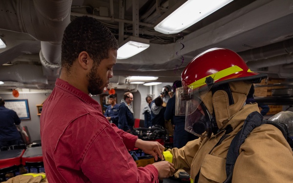 DCCT Drill Aboard the USS Cole