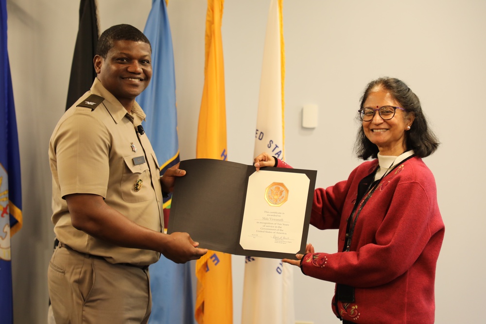 Mala Viswanath receives a Length of Service Award