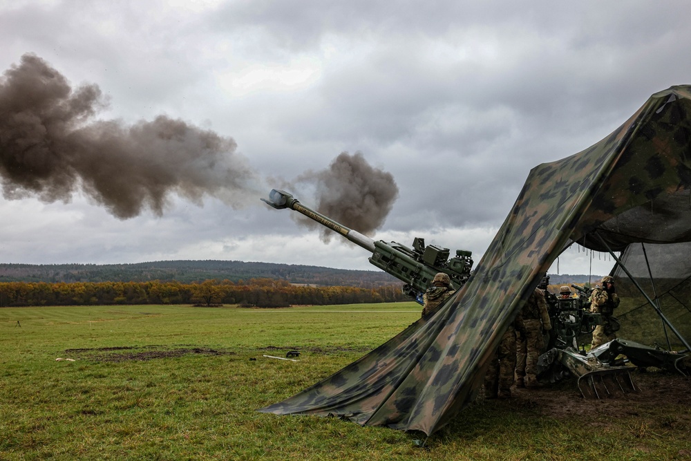 2CR Soldiers fire live rounds with M777A2 howitzer during Dynamic Front 25