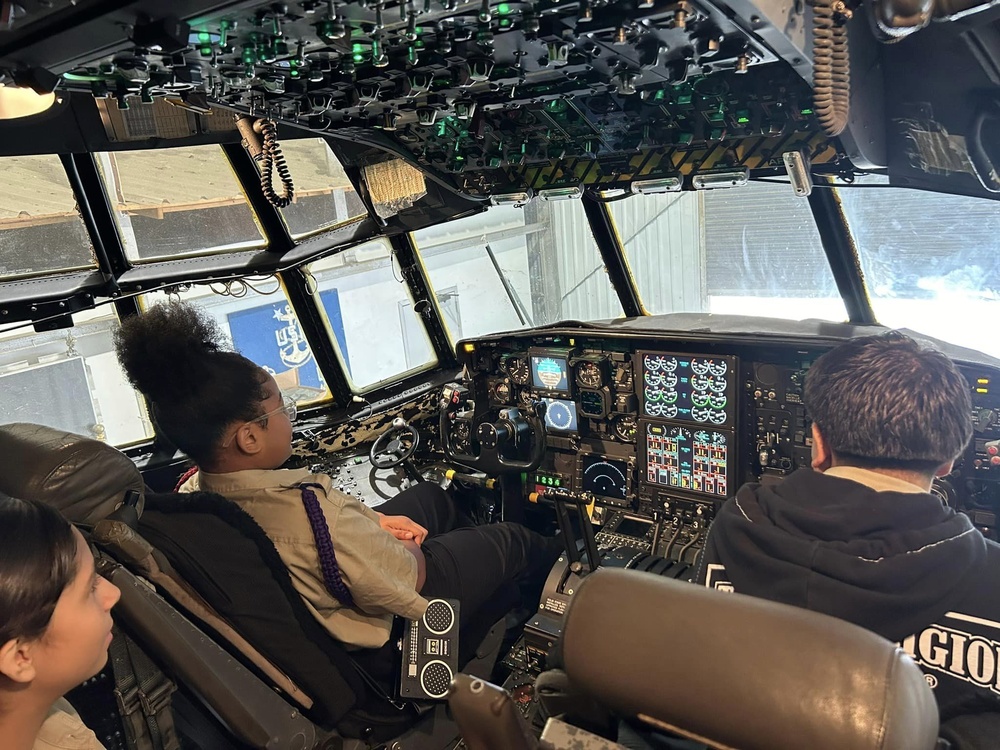 Junior Cadet Corps students visit NAS JRB Fort Worth