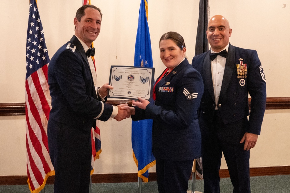 RAF Lakenheath recognizes ALS graduates