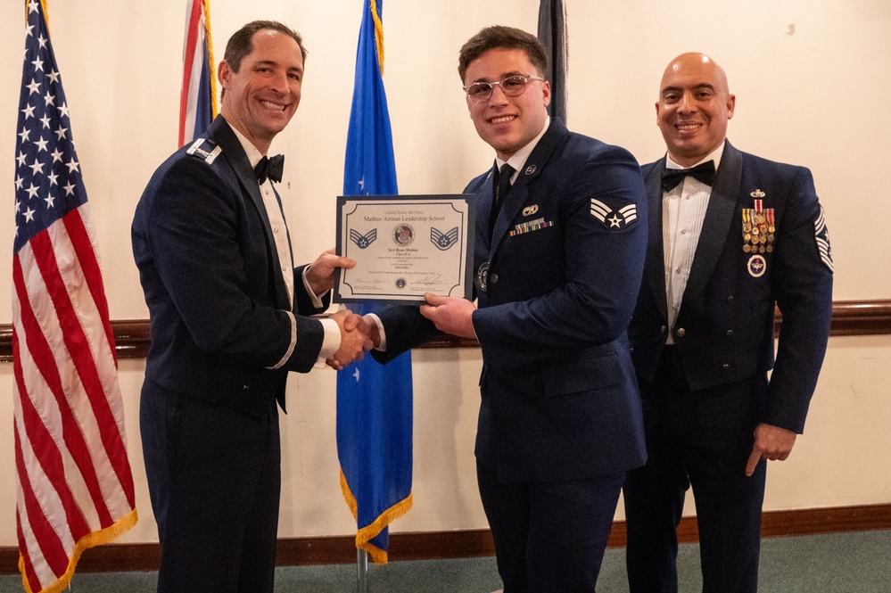 RAF Lakenheath recognizes ALS graduates