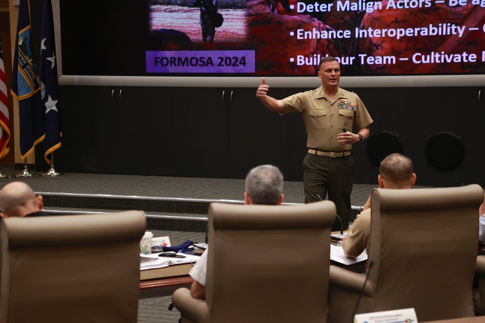 Military Leaders Train as CFMCC Continues in Miami