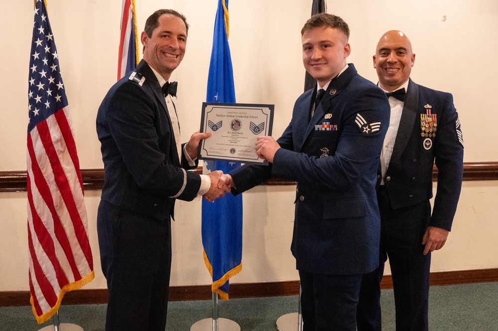 RAF Lakenheath recognizes ALS graduates