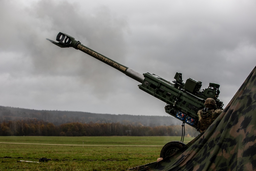 2nd Cavalry Regiment Field Artillery Squadron conducts live fire training during Exercise Dynamic Front 25