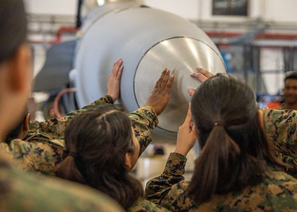 Ardrey Kell JROTC visits MCAS Beaufort