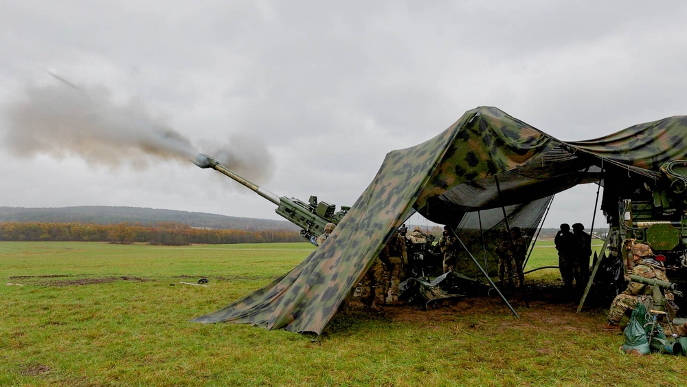 2CR Soldiers fire live rounds with M777A2 howitzer during Dynamic Front 25