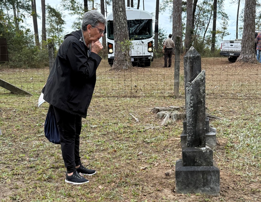 Cemetery Tour keeps history alive