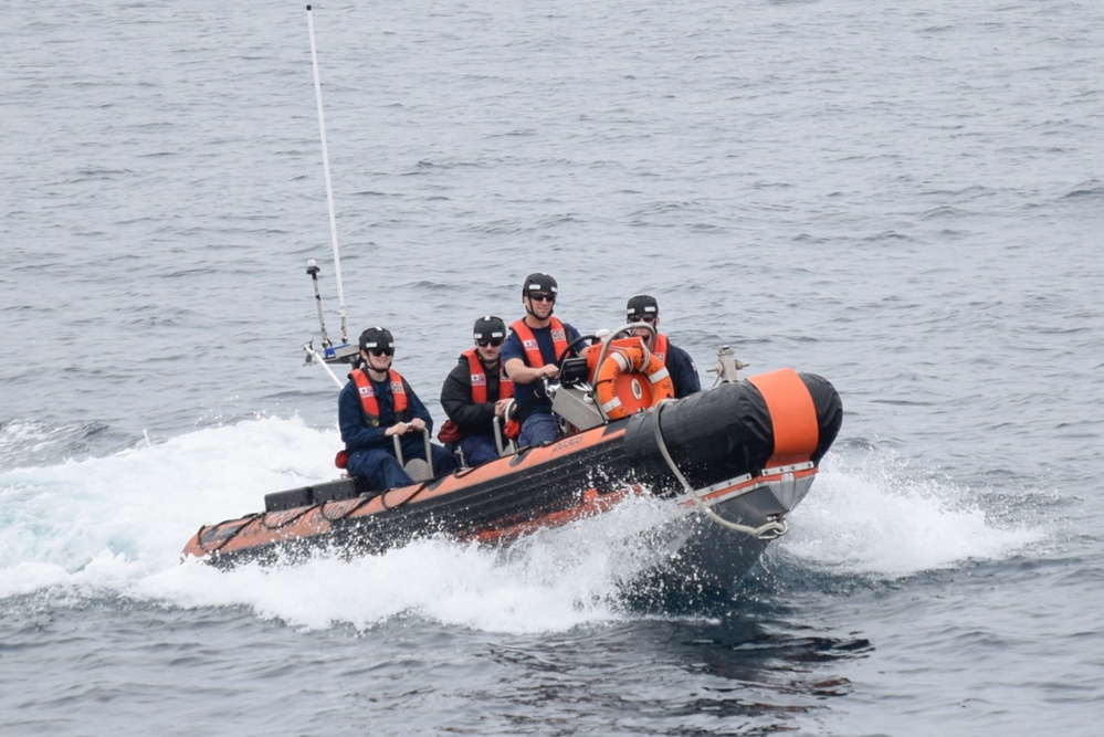 Coast Guard Cutter Seneca conducts small boat training at sea