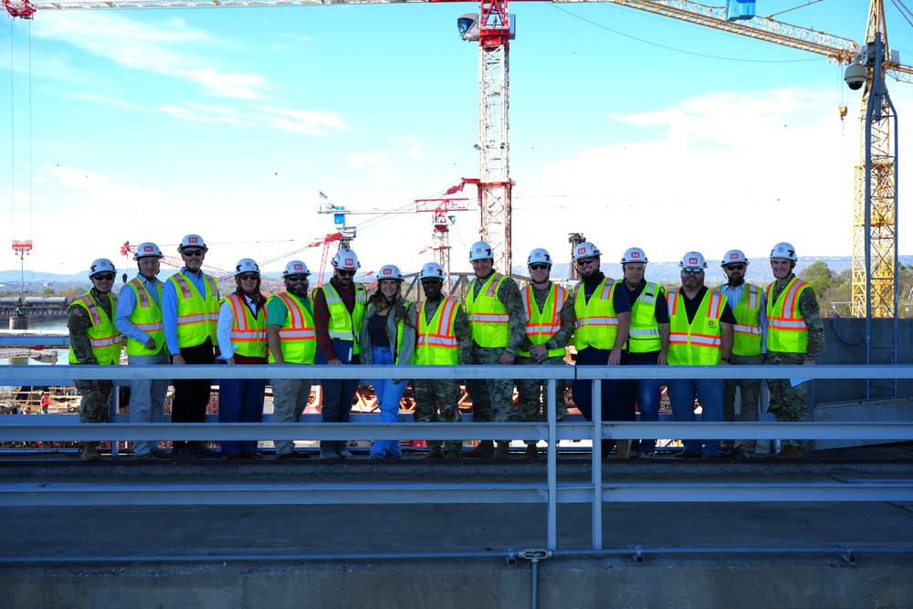 Maj. Gen. Jason Kelly starts Nashville District Tour with Visit to Chickamauga Lock