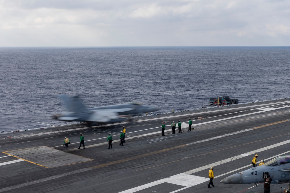 USS Gerald R. Ford is underway in the Atlanitc Ocean