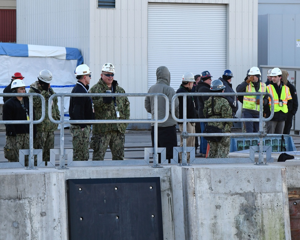 USS Washington (SSN 787) Enters Dry Dock