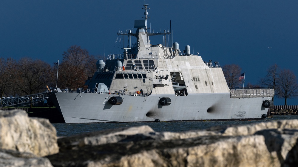 DVIDS - News - Commissioning Forward to Freedom USS Beloit (LCS 29)