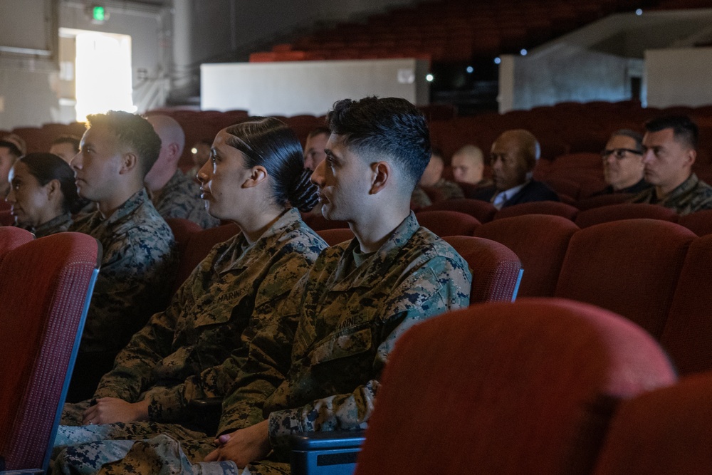 Chaplain of the Marine Corps Visits MCRD San Diego