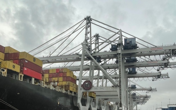 Soldiers observe safety strategies at Port of Savannah