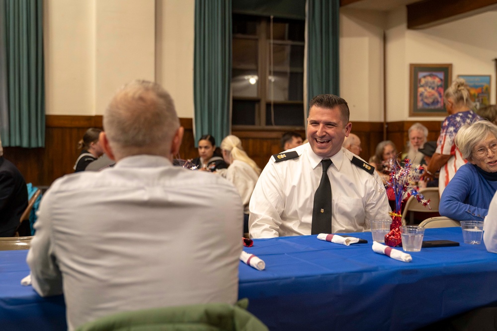 USS Kearsarge Sailors Visit their Namesake Veterans Day Weekend