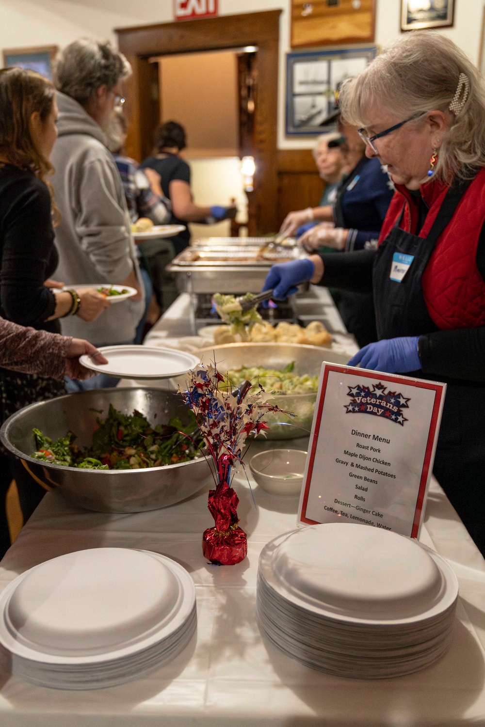 USS Kearsarge Sailors Visit their Namesake Veterans Day Weekend