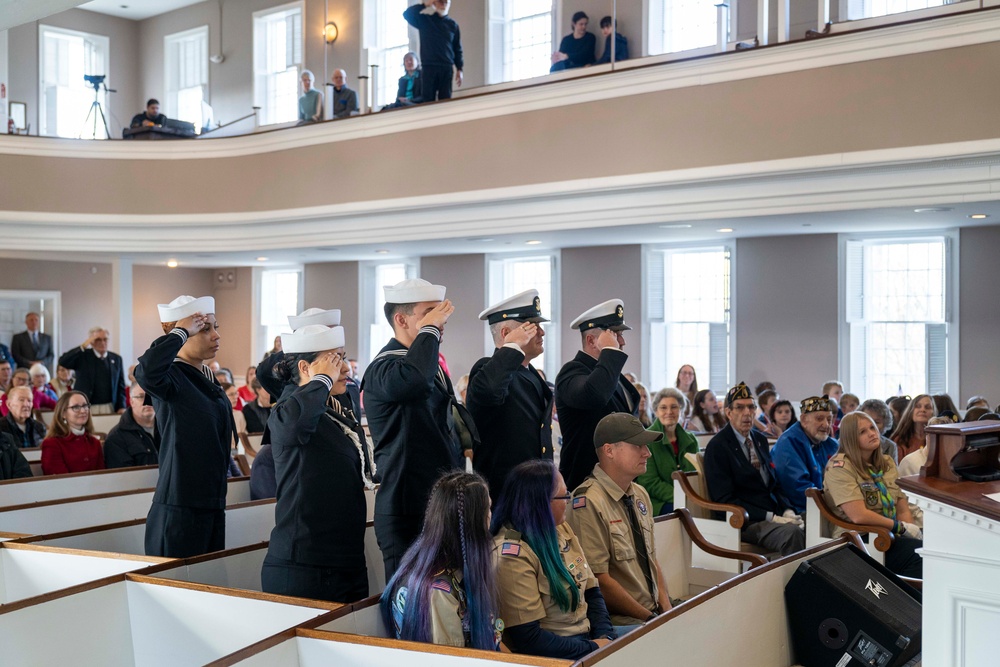 USS Kearsarge Sailors Visit their Namesake Veterans Day Weekend