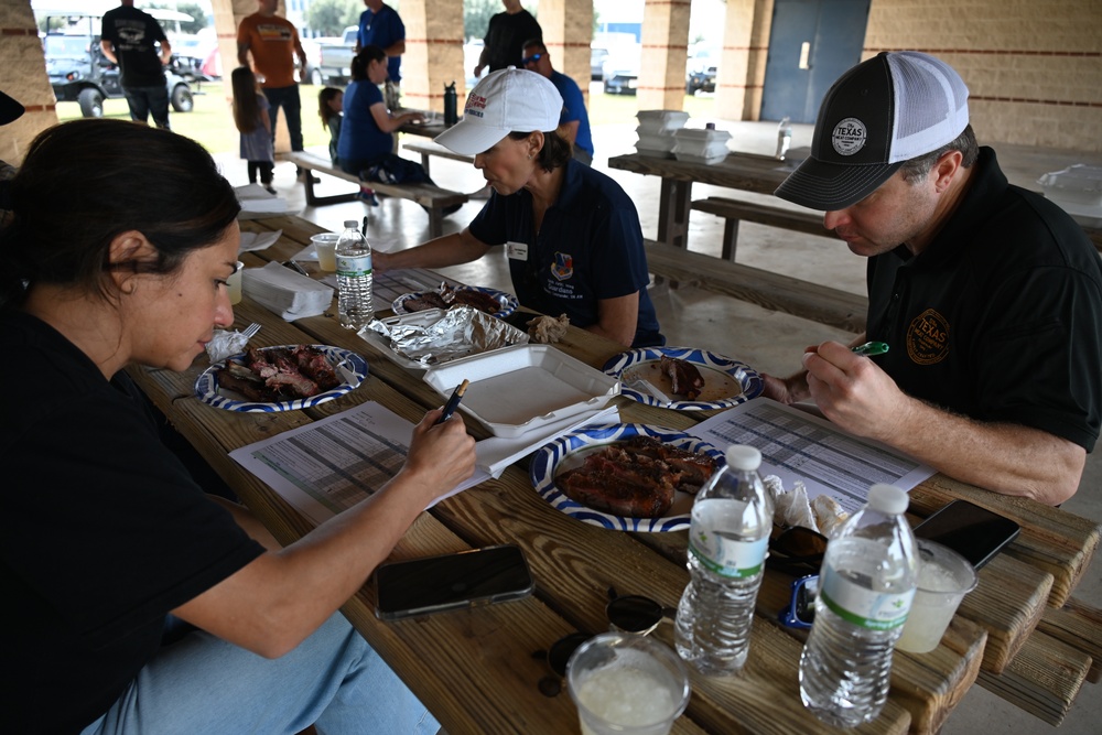 Texas ANG unit hosts a day of food and fun