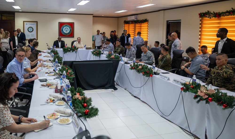 Secretary Austin visits WESTCOM, Palawan