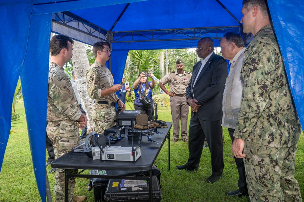 Secretary Austin visits Command, Control Fusion Center, Palawan