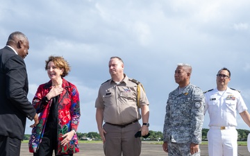 Secretary Austin departs Philippines, arrives in Laos