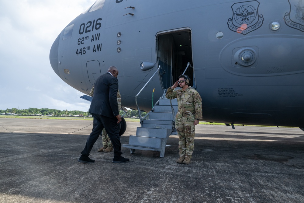 Secretary Austin departs Philippines, arrives in Laos