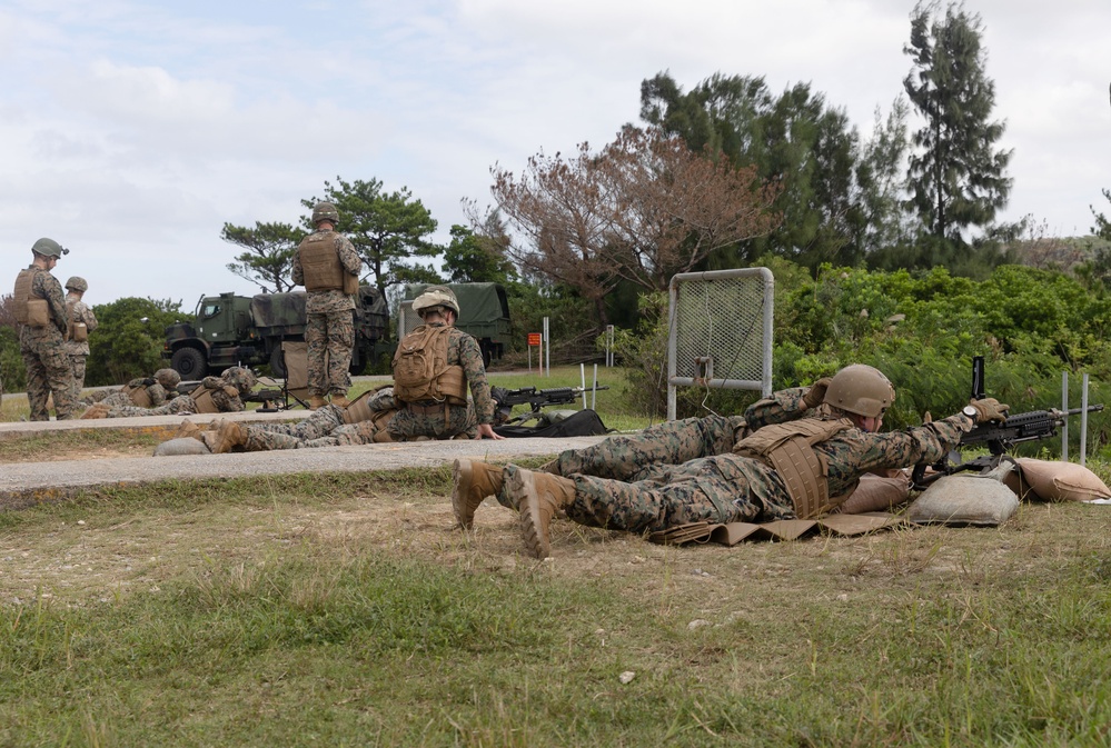 MACS-4 Marines fire M240 machine guns during live fire range