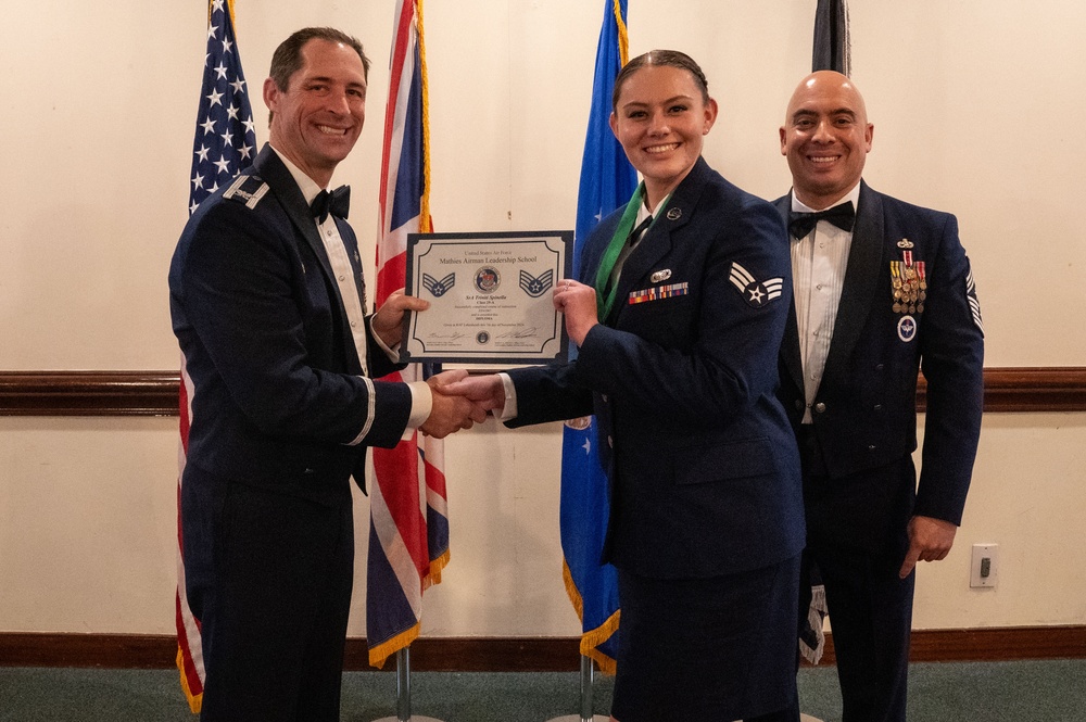 RAF Lakenheath recognizes ALS graduates