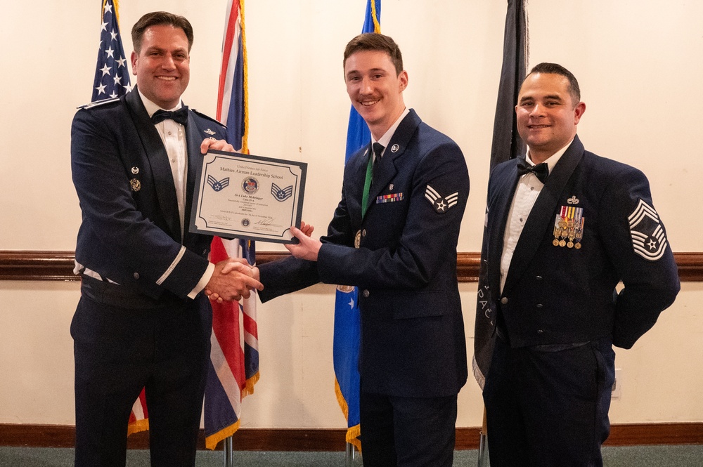 RAF Lakenheath recognizes ALS graduates