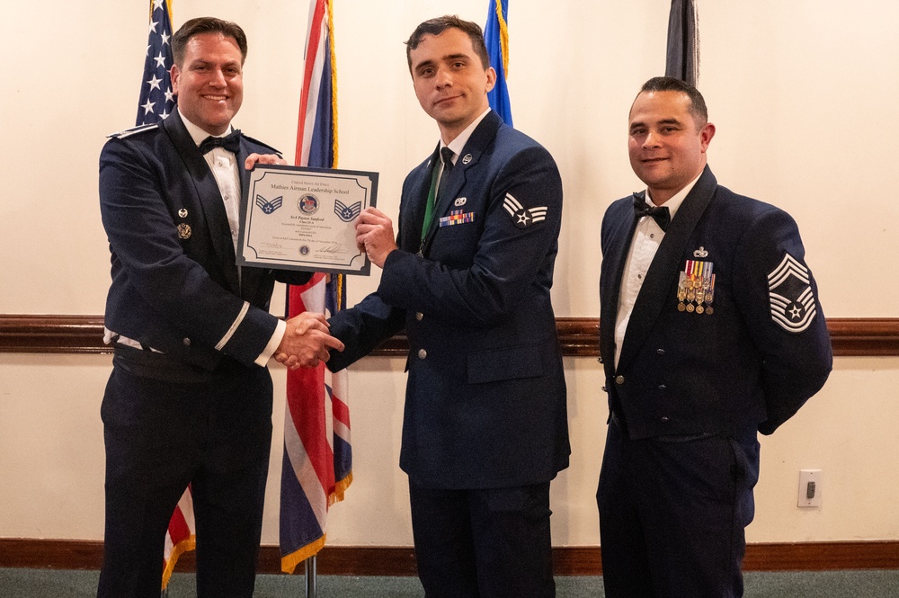 RAF Lakenheath recognizes ALS graduates