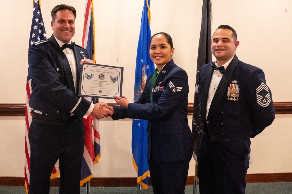 RAF Lakenheath recognizes ALS graduates