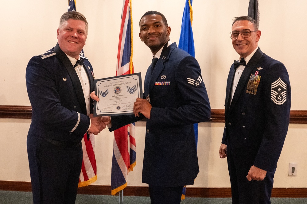 RAF Lakenheath recognizes ALS graduates