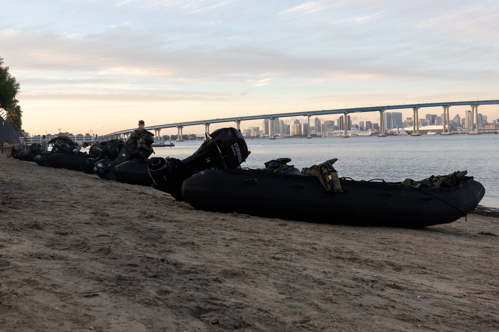 1st Bn., 7th Marines participates in infantry company small boat raid course