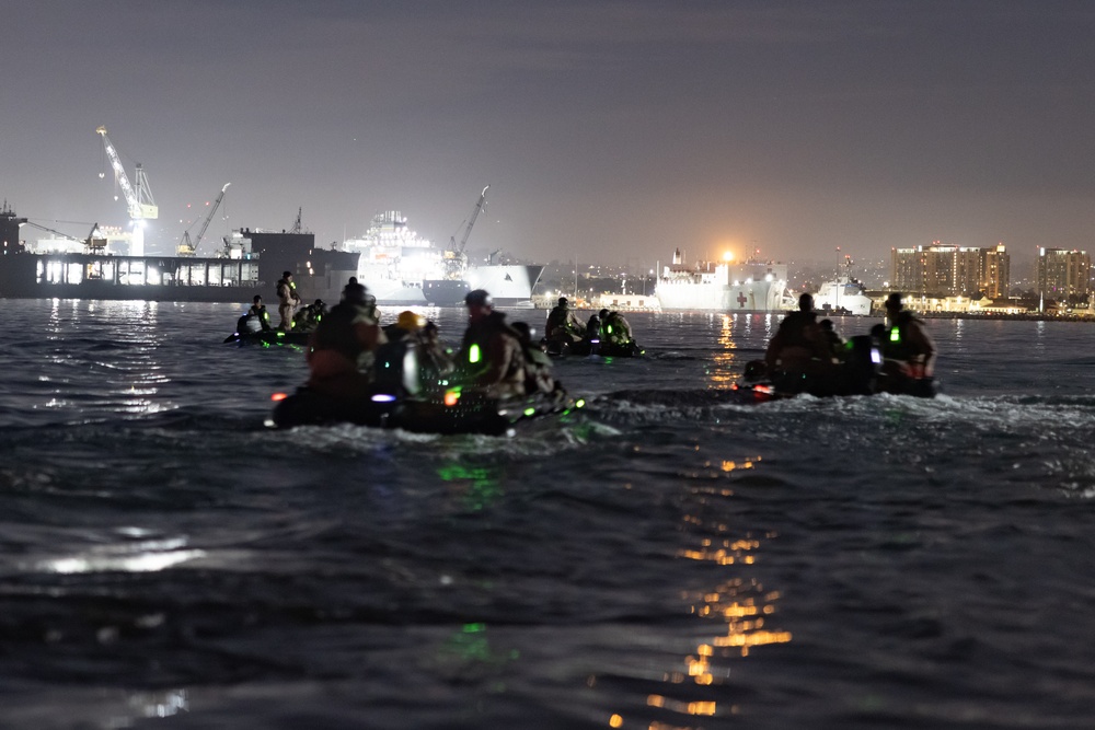 1st Bn., 7th Marines participates in infantry company small boat raid course