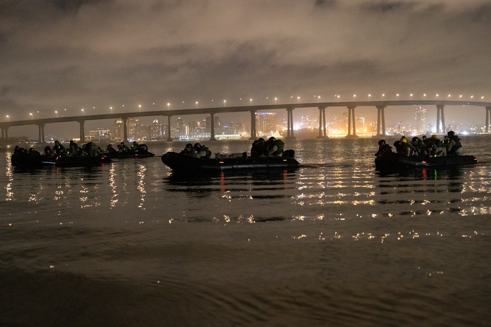 1st Bn., 7th Marines participates in infantry company small boat raid course