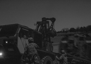 Wet Gap Crossing Tests Army Engineers' Combat Readiness