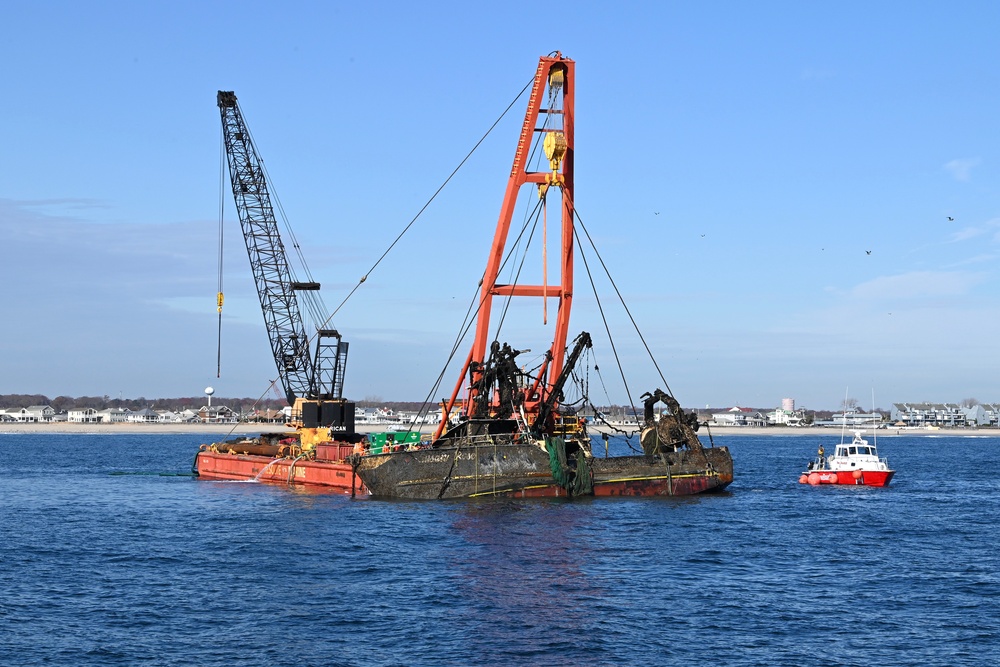 Partners monitor salvage of sunken fishing vessel off New Jersey