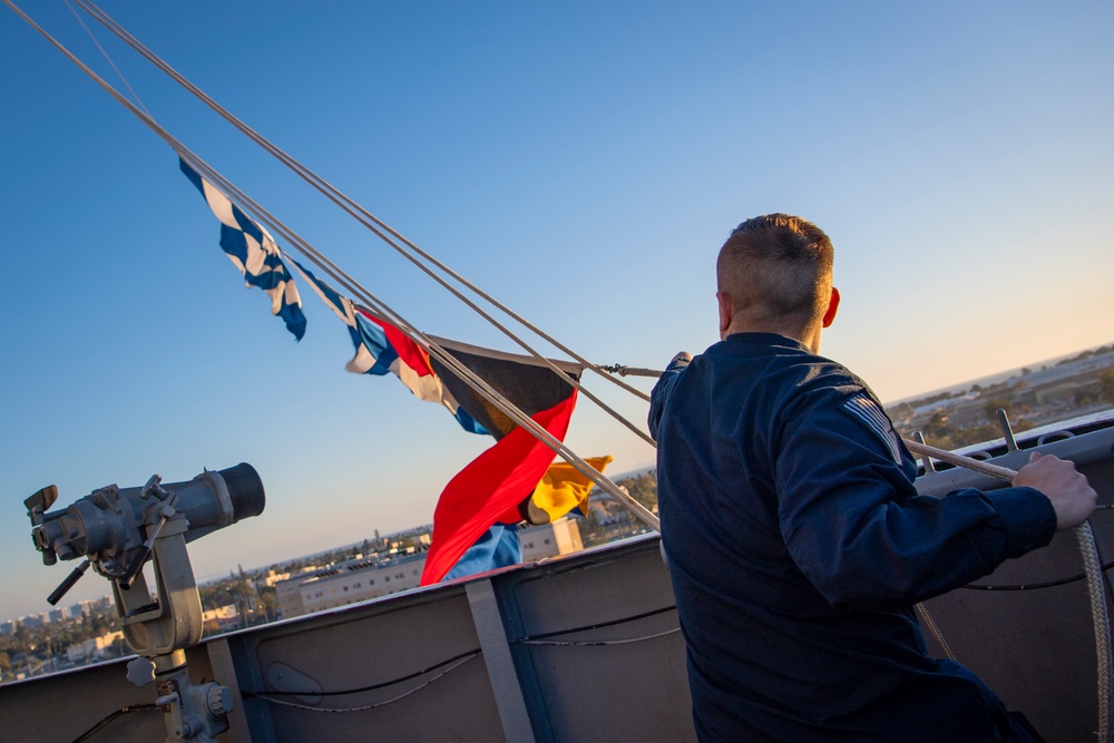 Nimitz Sailor Shifts Colors