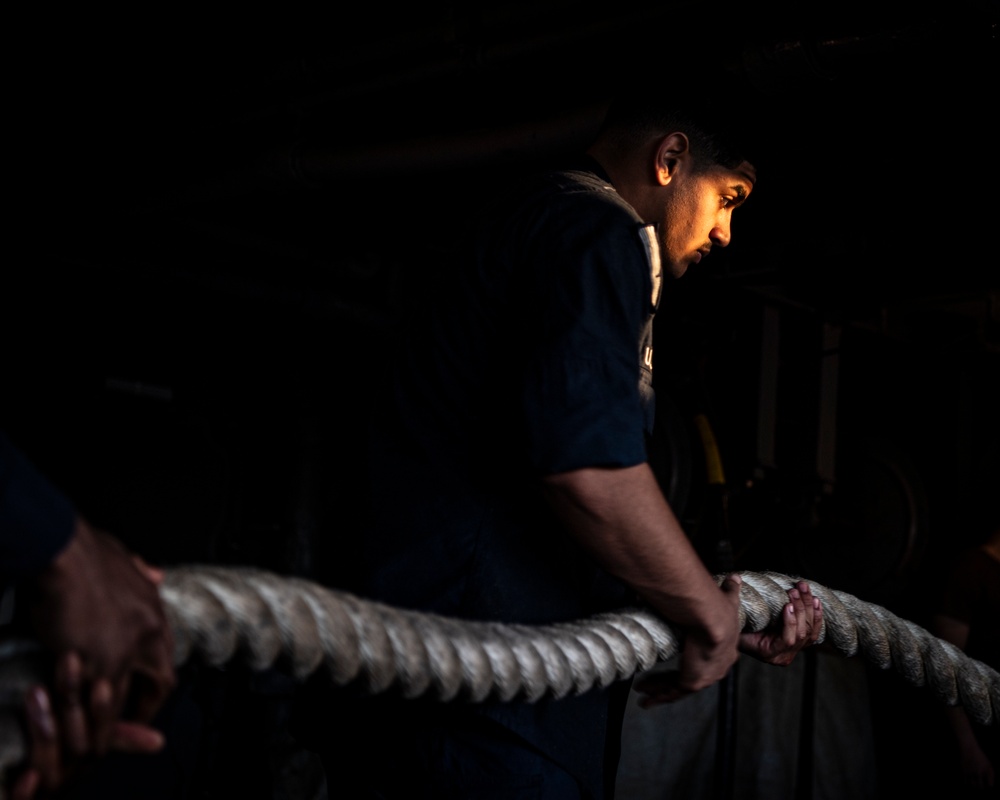 Nimitz Sailors Heave Line on the Fantail