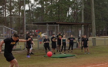 Marne Week 2024: Spouse Kickball