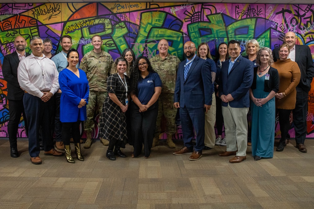 88th Readiness Division Commander meets with Vivage-Beecan Health