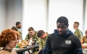 Sailors Kick Back at USO