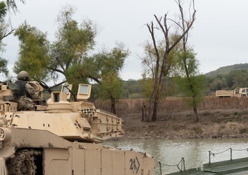 Wet Gap Crossing: Building Confidence and Capability in Combat Mobility