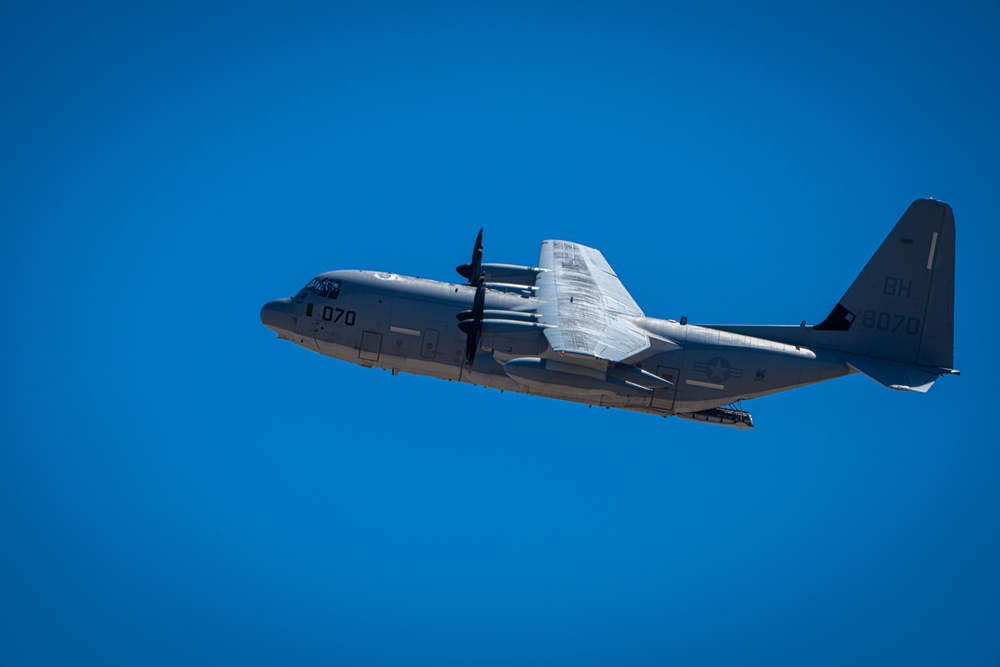Crews employ defensive tactics while learning advanced airlift maneuvers