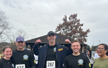 Pittsburgh MEPS Supports Veterans and Builds Camaraderie in Veterans Day 5k