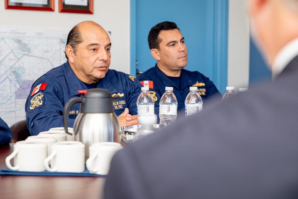 Peruvian Navy Vice Adm. Bravo De Rueda Visits CSS-11