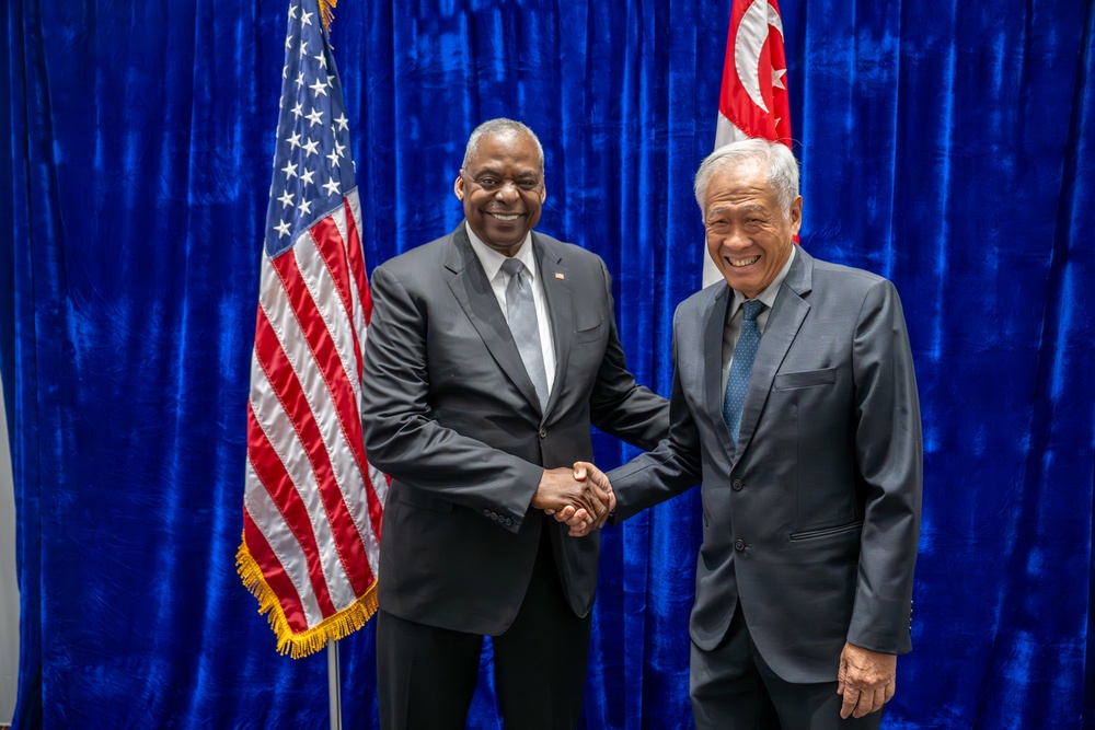 Secretary Austin meets with Singapore Defense Minister Hen