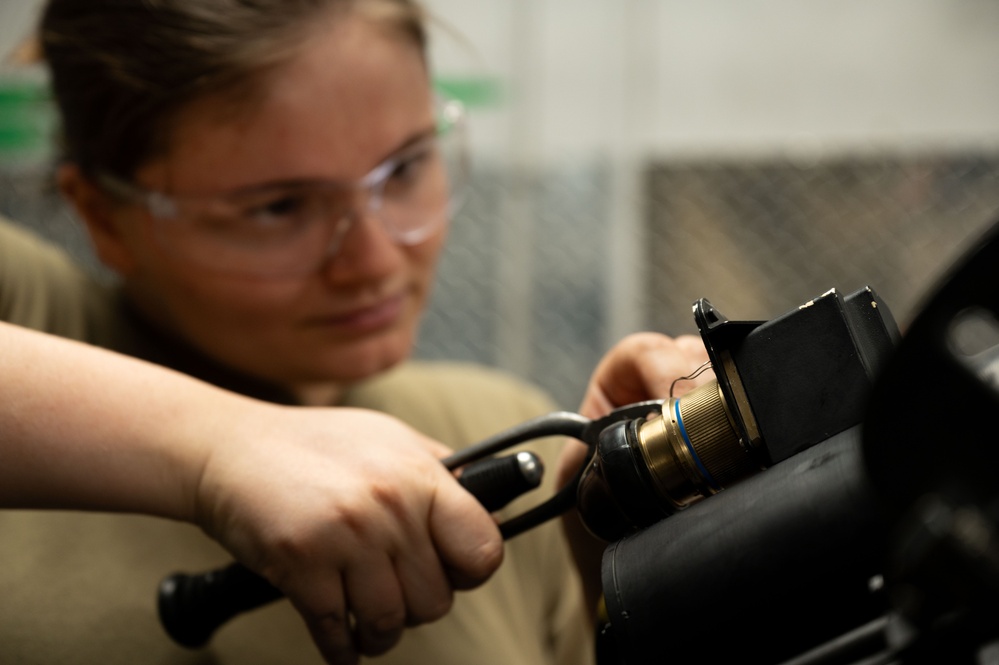 355th AMXS Weapons inspections